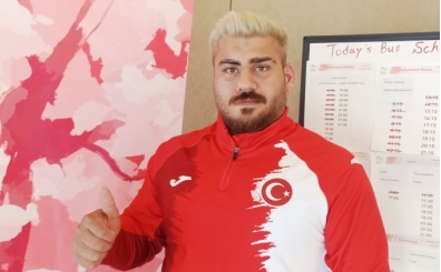 Deaflympics'te Muhammet Atıcı finalde