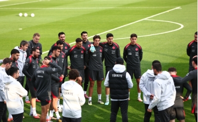 A Milli Takm, Bulgaristan ve spanya malarnn hazrlklarn srdrd