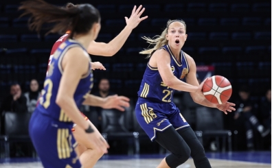 Fenerbahçe Opet, Yunanistan'da farklı galip!