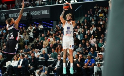 Anadolu Efes, Euroleague'de iki maç sonra uyandı!