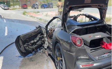 Adal'nn olunun Ferrari'si yolda yanp kle dnd