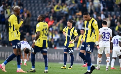 Kadky'de tepkiler altnda galibiyet