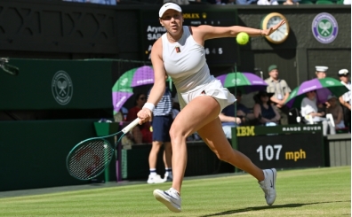 Wimbledon'da Anisimova ve Swiatek, finale kt