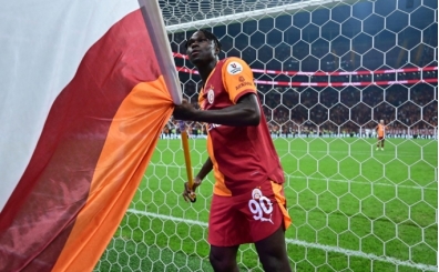 Galatasaray'da II. Sacha Boey: Wilfried Singo!