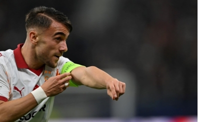 Yunus Akgn, derbi kadrosunda!