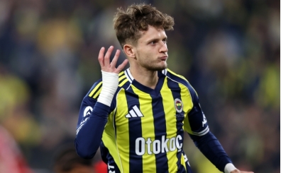 Fenerbahçe'de ayrılık gelişmesi: Menajeri teklif getirdi!