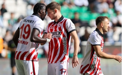 Samsunspor, Konya'da üç puanı üç golle aldı!