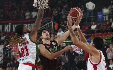 Glint Manisa Basket, deplasmanda Karşıyaka'yı yenerek nefes aldı