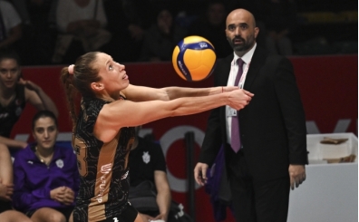 Zeren Spor, Aras Kargo'yu set vermeden geçti: 3-0