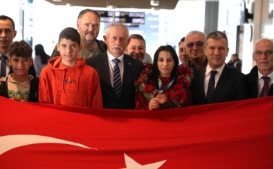 Milli wushucu Berna Tut, Ordu'da trenle karland