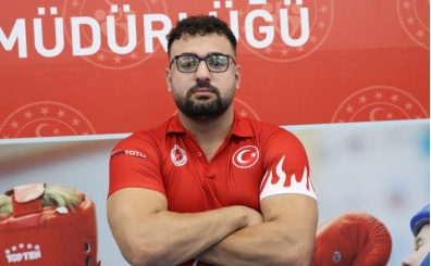 Stajyer avukat milli kick boksu Yakar'n 'ifte' hedefi