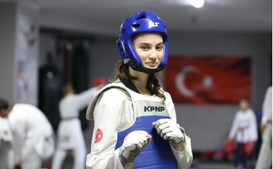 14 yaşındaki milli sporcu Sena Yılmaz'dan büyük başarı!