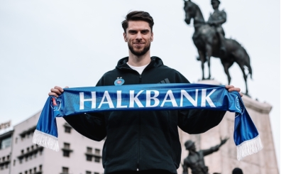 Halkbank Voleybol Takm, Aleksander Sliwka'y kadrosuna katt