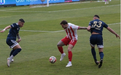 Boluspor, Erzurumspor'u iki golle geçmesini bildi!