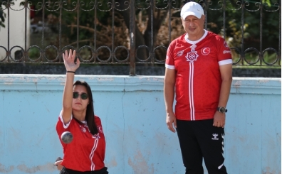 Ümitler Avrupa Petank Şampiyonası'nda üçüncü olan takımın yeni hedefi şampiyonluk