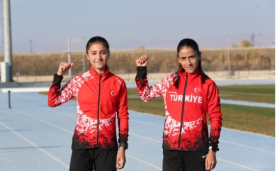 Türkiye rekortmeni kadın milli atletler Portekiz'de de rekor peşinde