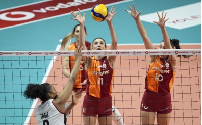 Voleybol derbisinde Glatasaray Daikin, Beşiktaş'a set vermedi!
