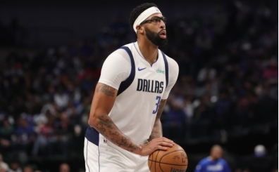 Dallas, Anthony Davis takasn gndemine alabilir