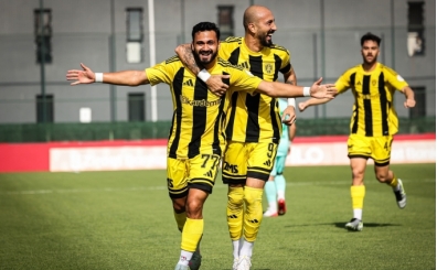 Aliaa FK kupada gruplar iin sahada