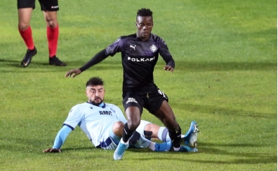 Altay, Alhassan sorununu zd