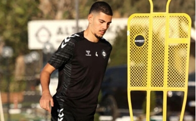 Altay'da Arif'ten profesyonel imza