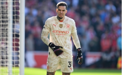 Galatasaray'da gndem yine Ederson