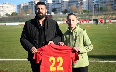 Edirnespor'a harçlığını bağışlayan 12 yaşındaki Can Bartu, takıma destek çağrısında bulundu