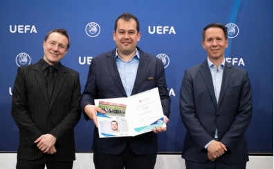 Eren Mert'ten Galatasaray haberleri iin aklama!