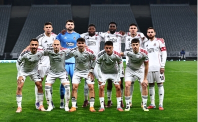 Yazarlardan Beikta yorumlar