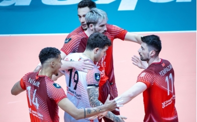 Ziraat Bankkart ve Fenerbahe finalde