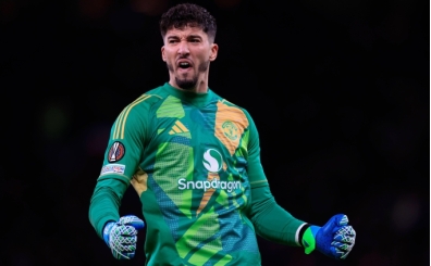 Beşiktaş'ta Altay Bayındır harekatı!