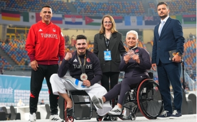 Milli para karateciler Mısır'da 2 madalya kazandı