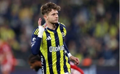 Fenerbahe'de ayrlk anlar: Sebastian Szymanski
