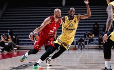 Olimpia Milano, Maccabi Tel Aviv'i deplasmanda yendi