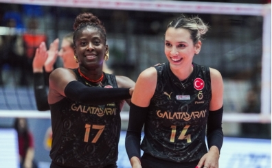 Galatasaray, Porto karsnda tur iin sahada