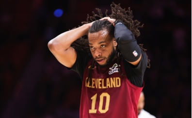 Garland, Heat'e kaybedilen mata ayak parmandan sakatland