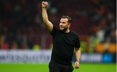 Okan Buruk tarihe geti!