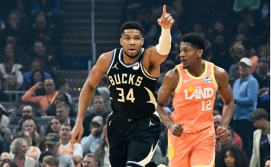 Giannis Antetokounmpo 12 hafta sahalardan uzak kalacak