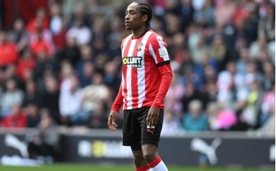Beikta, Kyle Walker-Peters ile prensipte anlat