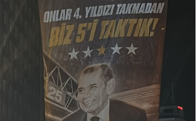 Fenerbahe'ye Dursun zbek'li 5 yldz gndermesi