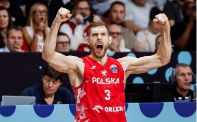 Karyaka, Polonyal basketbolcu Michal Sokolowski'yi kadrosuna katt