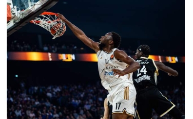 Dubai BC, evinde Kzlyldz' rahat yendi!