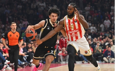 Kızılyıldız, evinde Asvel'i rahat geçti!