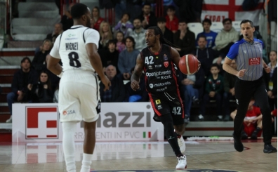 Karşıyaka, potada Moody'i bekliyor