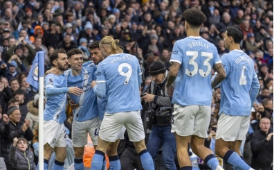 Manchester City, 2-0'dan yakalandı ama galibiyeti aldı!