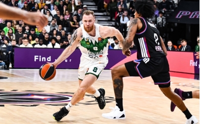 Paris kötü gidişatı durduramıyor; Zalgiris de kazandı