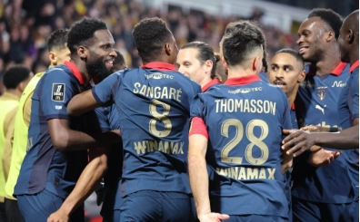 Lens, liderliği PSG'ye vermiyor!