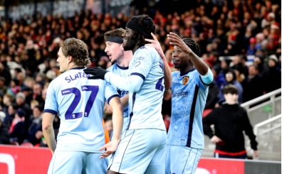 Hull City'den 5 ma�ta 13 puan!