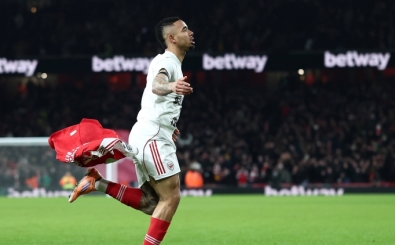 Carragher: 'Gabriel Jesus, Gy�keres'ten iyi!'