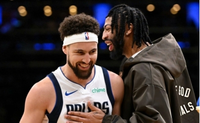 Mavericks, Davis ve Thompson için takas ihtimallerini değerlendiriyor